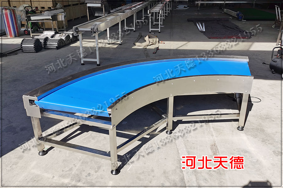 90度皮帶轉(zhuǎn)彎輸送機